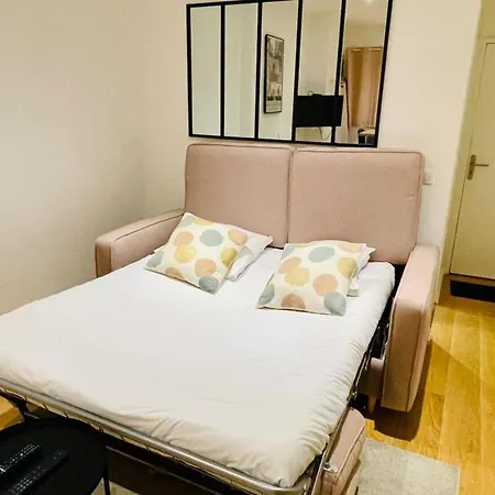 Apartament Furnished Studio In The Center Of Cultural Life *